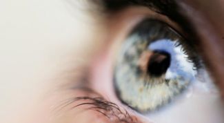 Картинка по теме - как сделать глаза светлее