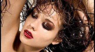 Картинка по теме - как сделать прическу с эффектом мокрых волос