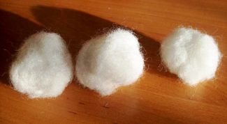 Картинка по теме - как сделать снежки из ваты