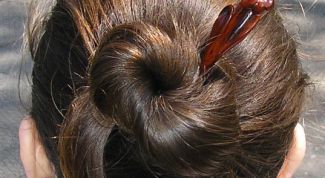 Картинка по теме - как сделать прическу из палочек