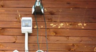 Картинка по теме - как сделать проводку в деревянном доме