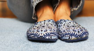 Картинка по теме - как сделать домашние тапочки