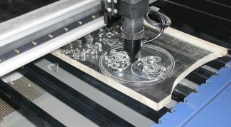 Картинка по теме - как разрезать оргстекло