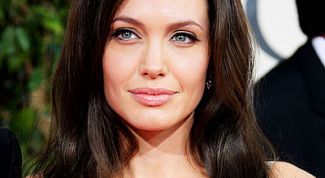 Картинка по теме - как сделать макияж, как у анджелины джоли