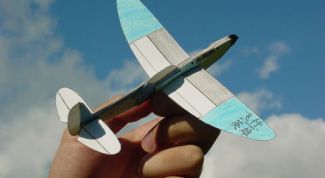 Картинка по теме - как сделать планер из картона