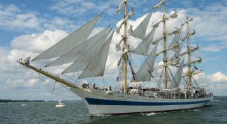 Картинка по теме - как сделать парусный корабль