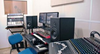 Картинка по теме - как записать песню в студии