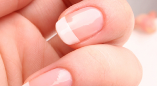 Картинка по теме - как избавиться от пятен на ногтях