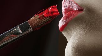 Картинка по теме - как выбрать блеск для губ