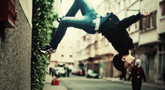 Картинка по теме - как сделать сальто от стены