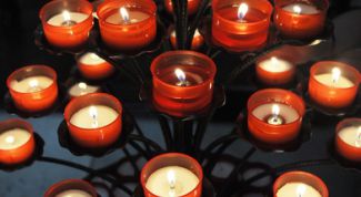 Картинка по теме - как удалить воск с ковра