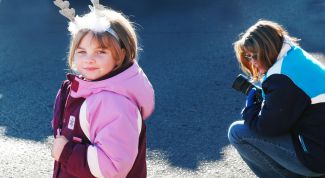 Картинка по теме - как заклеить пуховик