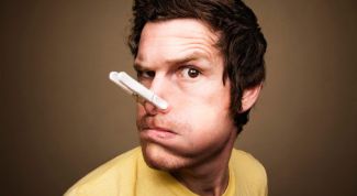 Картинка по теме - как удалить запах бензина