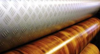 Картинка по теме - как разгладить линолеум