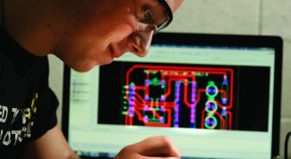 Картинка по теме - как сделать простейший электродвигатель