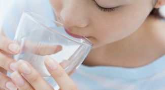 Картинка по теме - как избавиться от сухости во рту