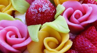 Картинка по теме - как приготовить марципановую массу