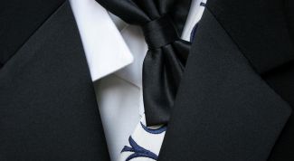 Картинка по теме - как носить бабочку