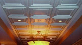 Картинка по теме - как наклеить плитку для потолка