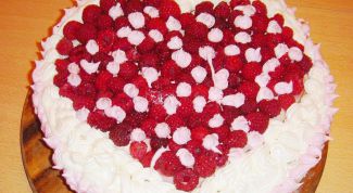 Картинка по теме - как готовить торт с малиной