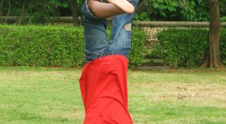 Картинка по теме - как выровнять позвоночник