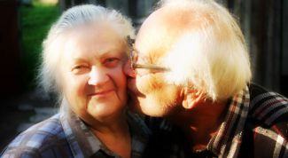 Картинка по теме - как отмечать золотую свадьбу