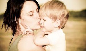 Картинка по теме - как избавиться от шишек на лбу