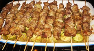 Картинка по теме - как готовить шашлык в духовке