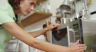 Картинка по теме - как защитить себя в быту