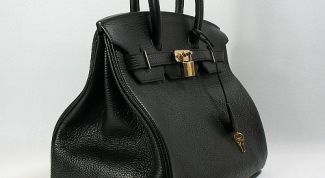 Картинка по теме - как отличить оригинал сумки от подделки