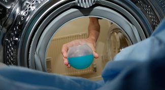 Картинка по теме - как отстирать жирные пятна на одежде