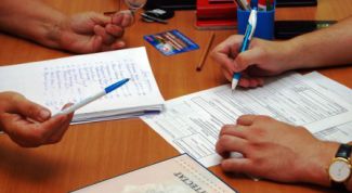 Картинка по теме - как оформить документы на загранпаспорт