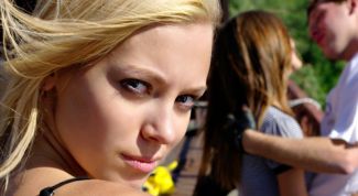 Картинка по теме - как перестать ревновать к прошлому