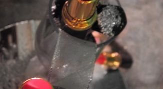 Картинка по теме - как узнать характер женщины по помаде