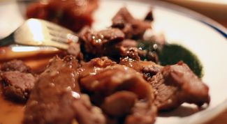 Картинка по теме - как приготовить свиную печенку