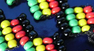 Картинка по теме - как вышивать бисером на ткани