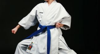 Картинка по теме - как завязать пояс у каратиста