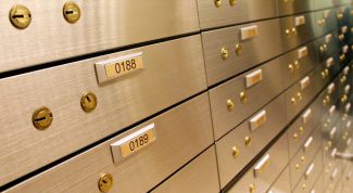 Картинка по теме - как забрать депозит из банка