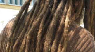 Картинка по теме - как подплетать дреды