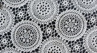 Картинка по теме - как соединять мотивы, связанные крючком