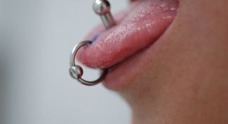 Картинка по теме - как прокалывать язык