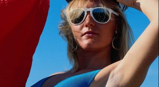 Картинка по теме - как одеваться, имея большую грудь