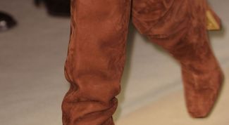 Картинка по теме - как вернуть замше прежний вид