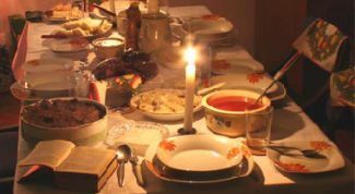 Картинка по теме - как носить правильно вечерю