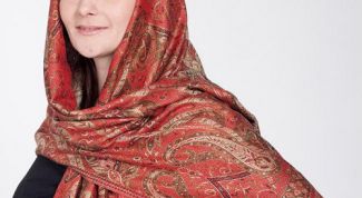 Картинка по теме - как носить на голове палантин