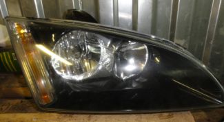 Картинка по теме - как снять фару у форд фокус-2