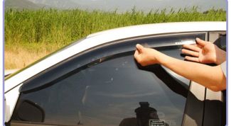 Картинка по теме - как приклеить ветровик