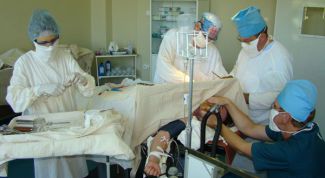 Картинка по теме - как лечить перелом шейки бедра