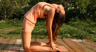 Картинка по теме - как вытягивать позвоночник