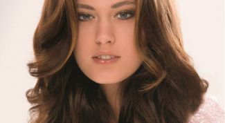 Картинка по теме - как уложить волосы попышнее